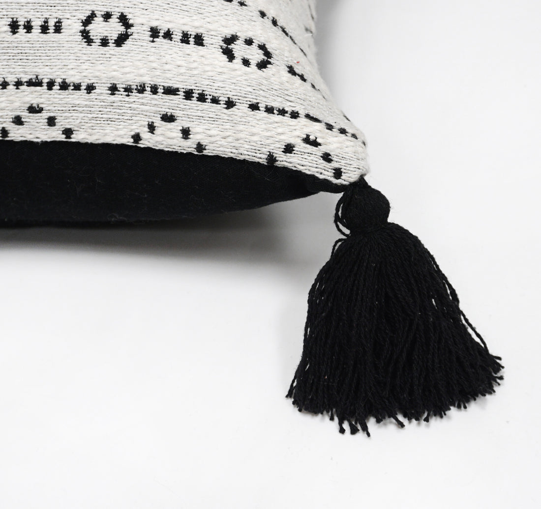 Bali Indian Throw Pillow Cover | White/Black | 18"x 18"