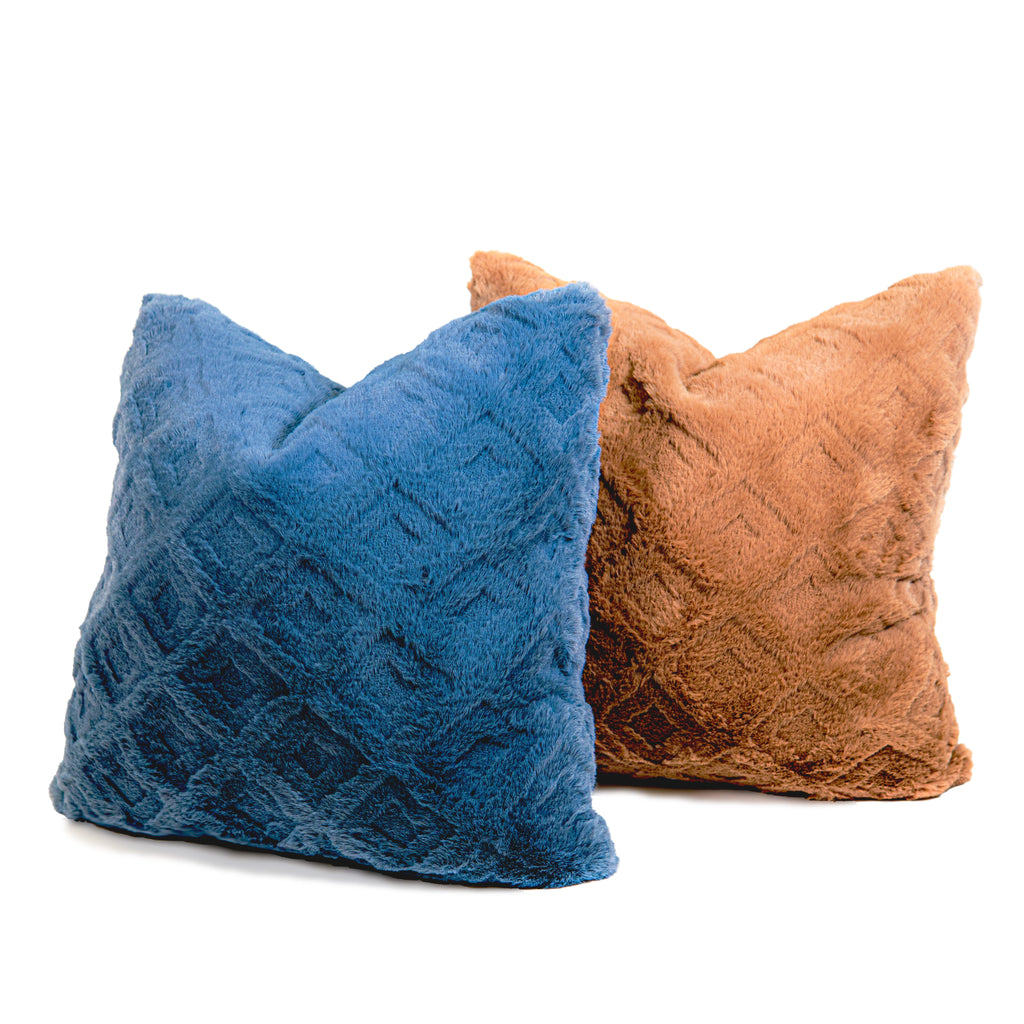 Diamond Carved Pillow | 20"x20"