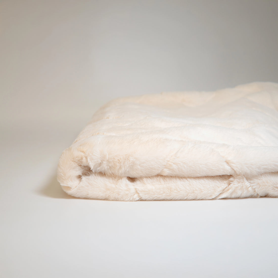 Jessie Chevron Faux Fur Throw Blanket | 50''x70''