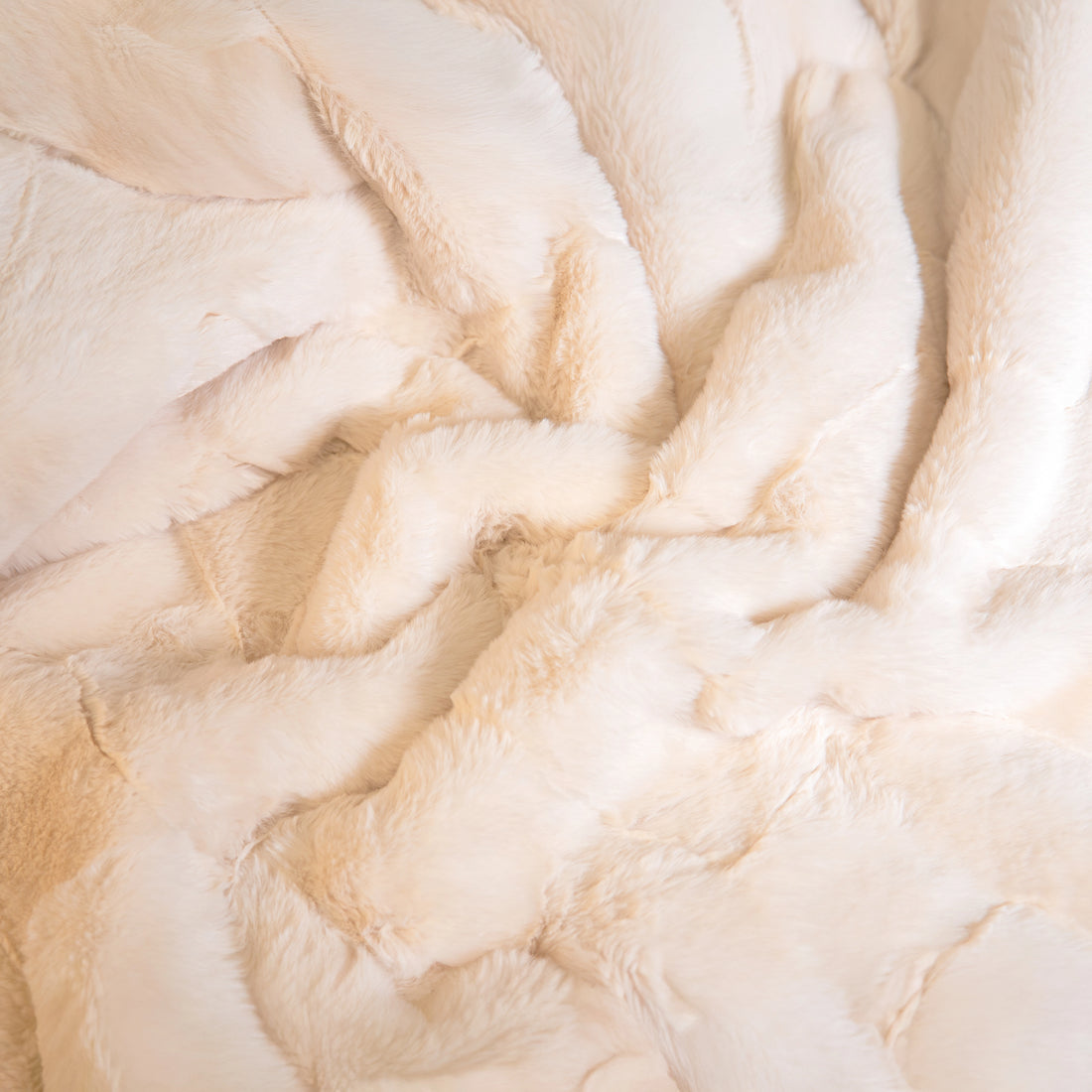 Jessie Chevron Faux Fur Throw Blanket | 50''x70''