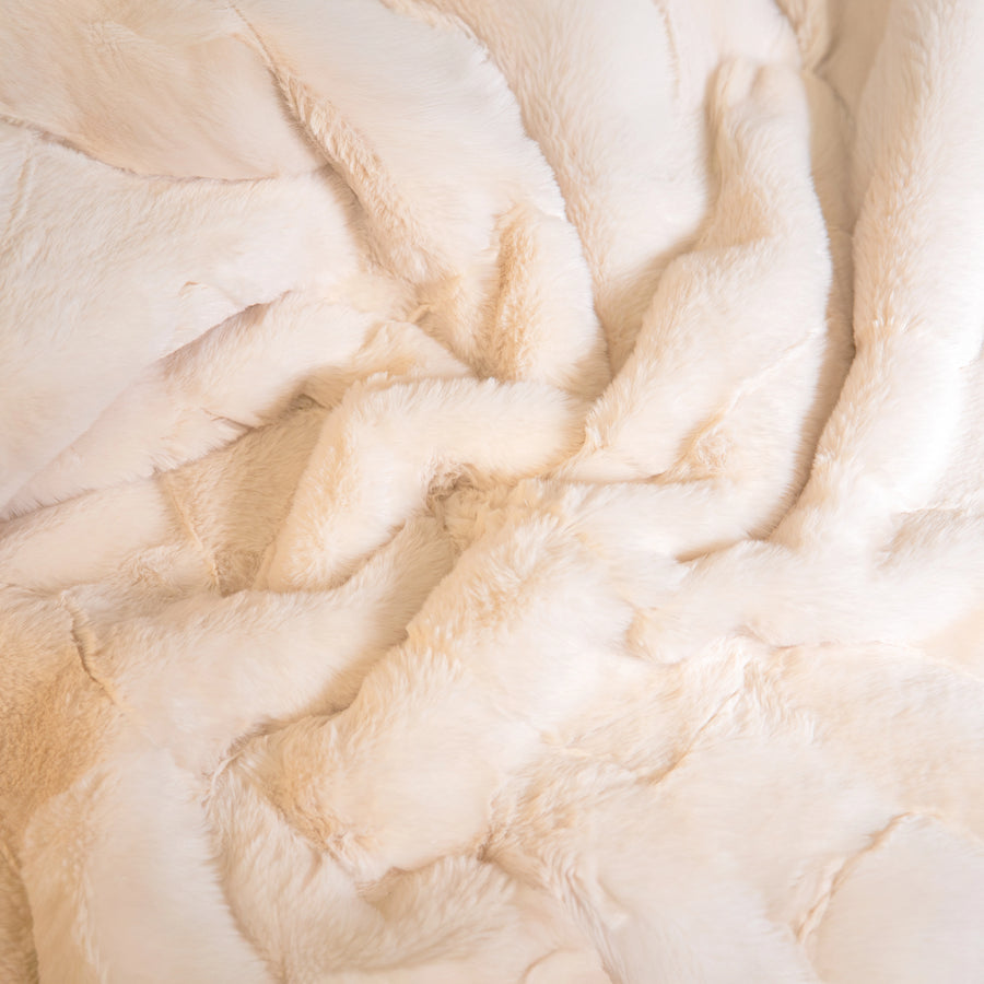 Jessie Chevron Faux Fur Throw Blanket | 50''x70''