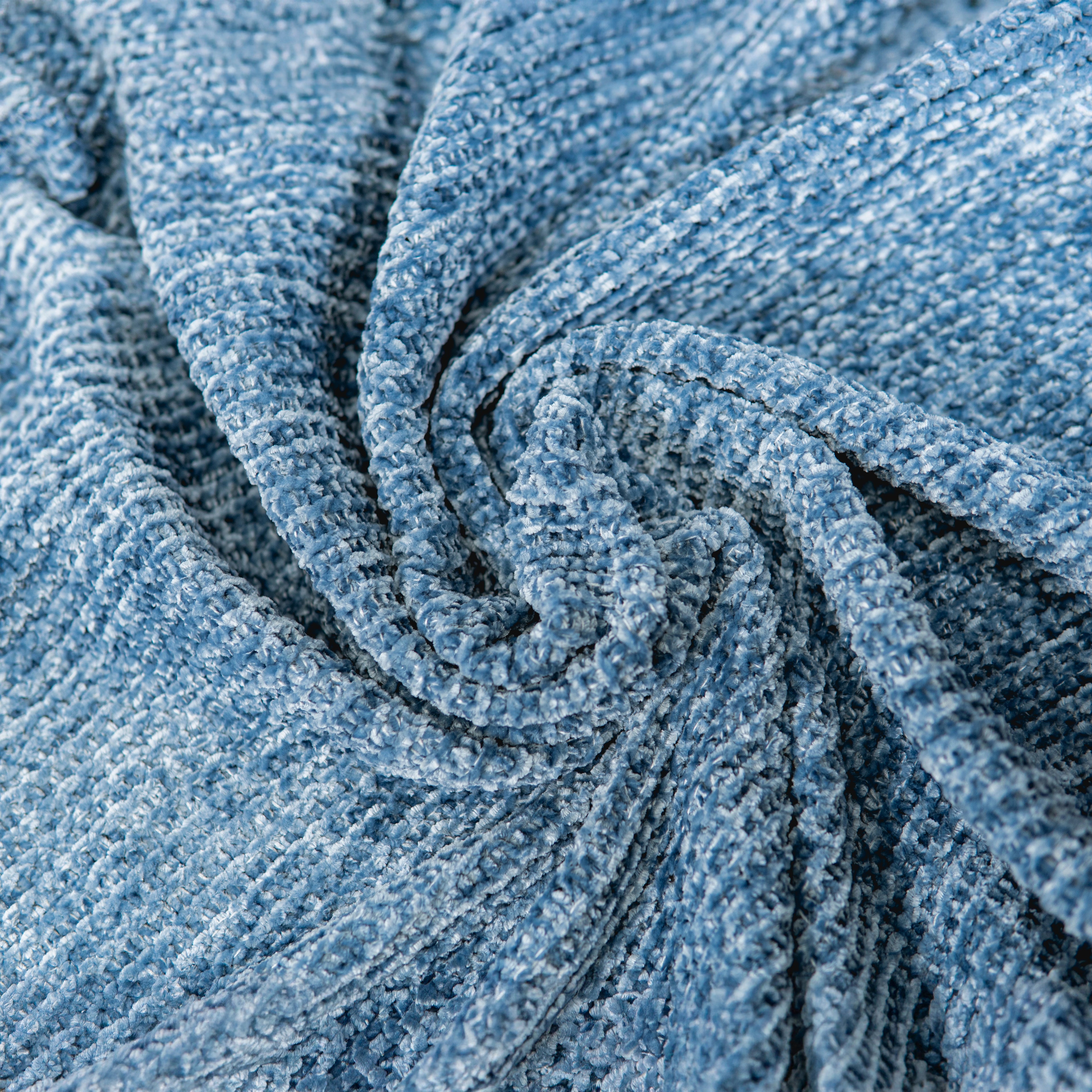 Scalloped Edge Chenille Throw Blanket | 50"x70"