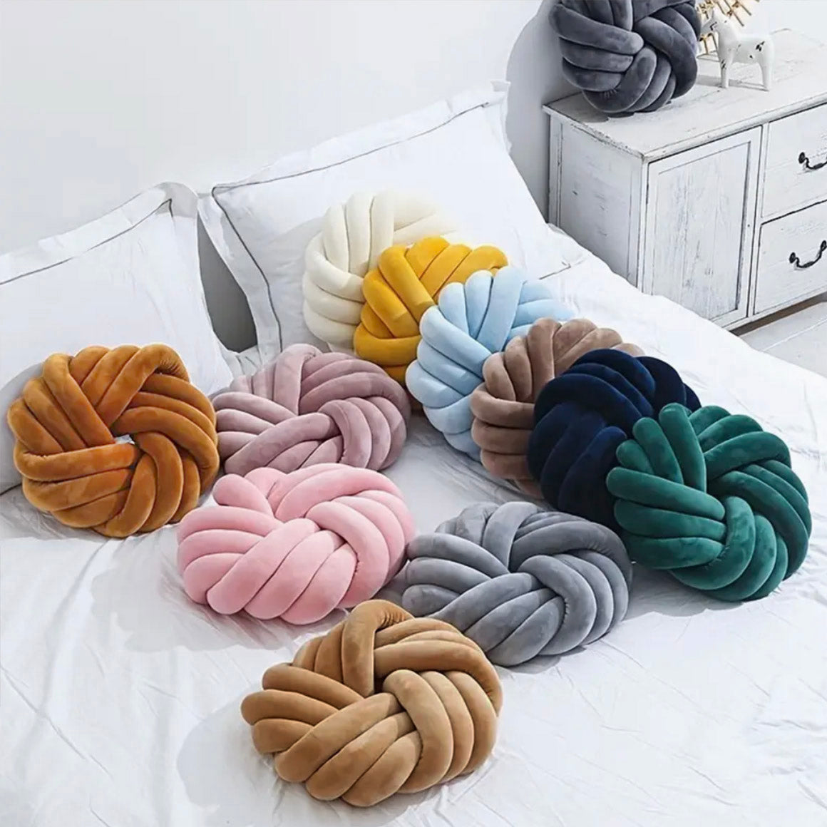 Camelia Round Knot Velvet Throw Pillow | 13"