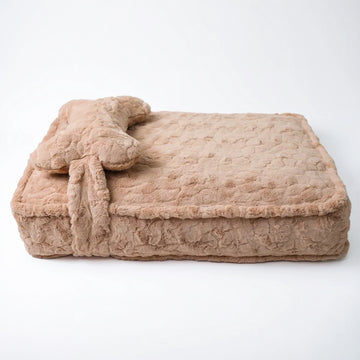 Cloud Nest Plush Pet Bed