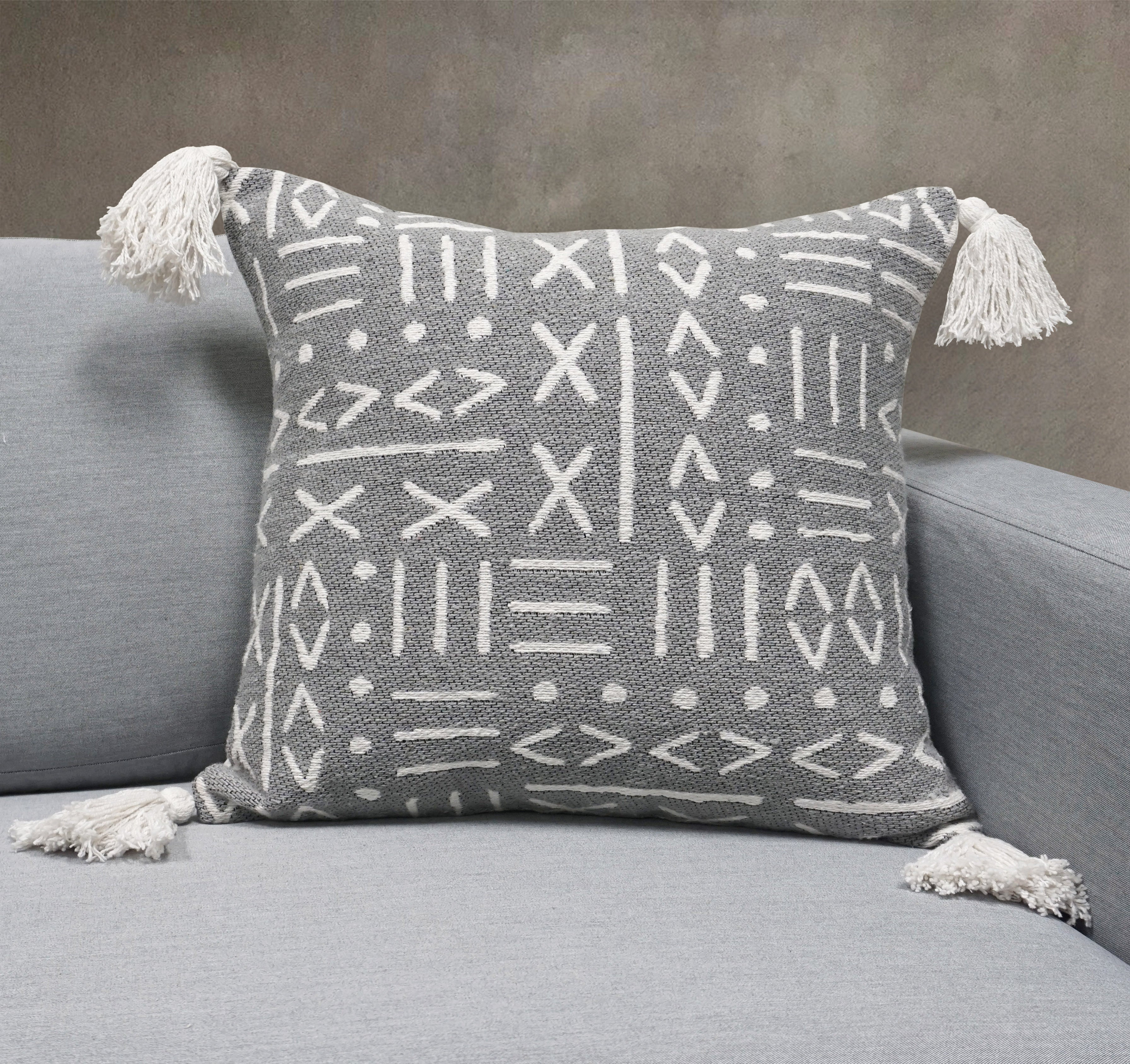 Dahlia Indian Throw Pillow Cover | Silver/White | 18"x 18"