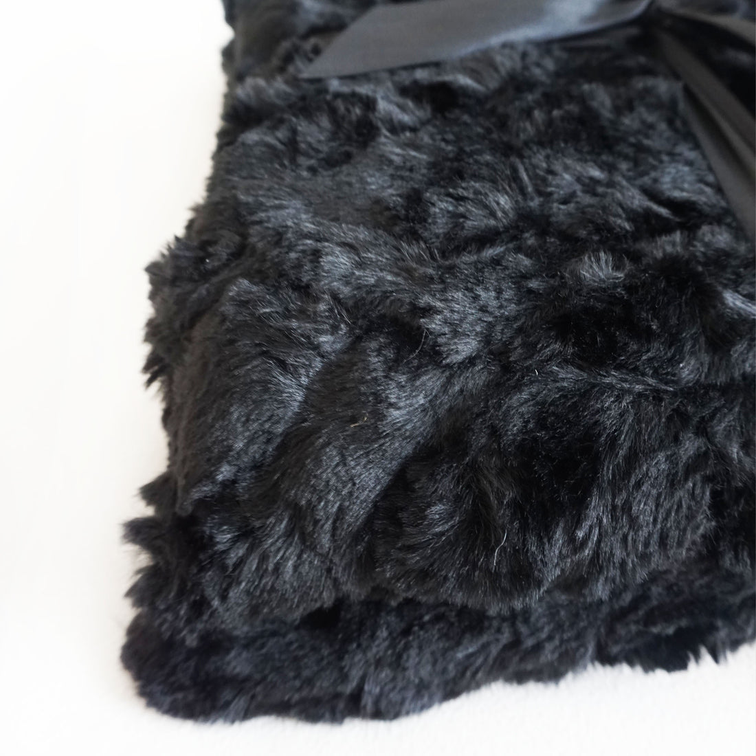 Morgan Faux Fur Throw Pillow | Black | 20" x 20"
